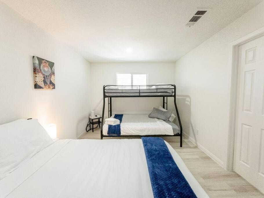 Roomy Home 5 Mins From Attractions Galveston Exteriér fotografie